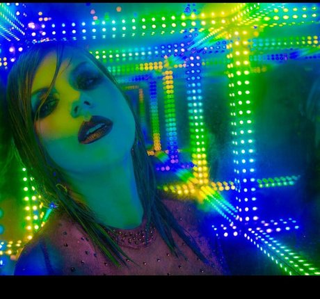 Jodie Sweetin model perfect archive