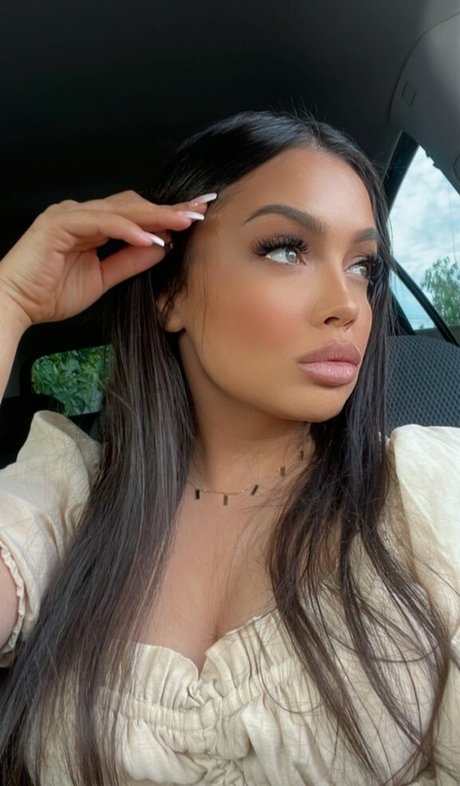 kristinne7777 adult star picture