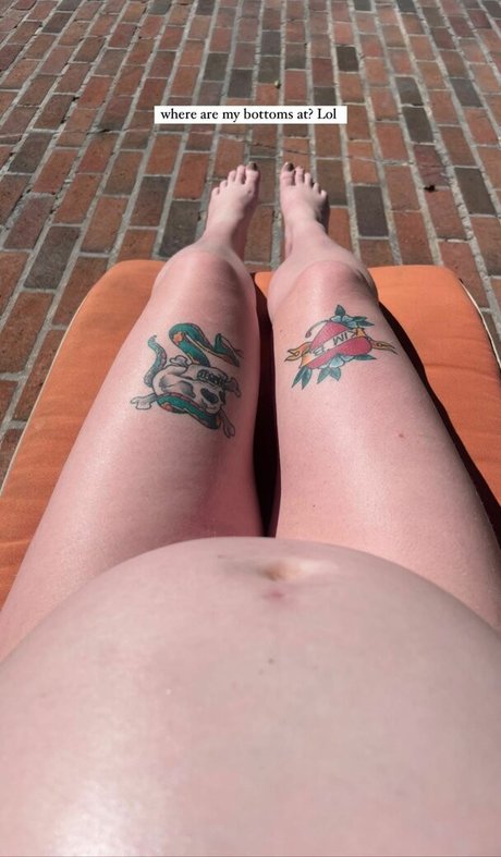 Ireland Baldwin model adult archive