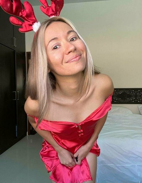 Ellcrys pornstar adult gallery