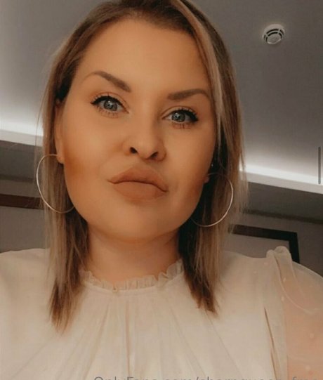 sharpqueen free sex actress archive