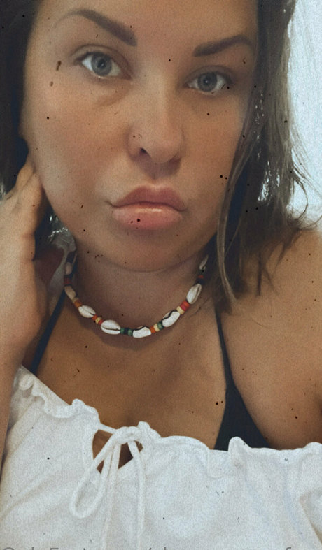 sharpqueen free erotic actress img