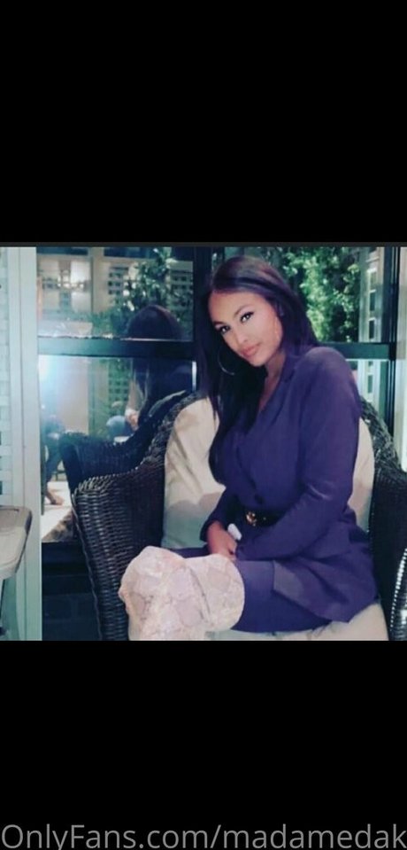 madamedakota nude pornstar picture