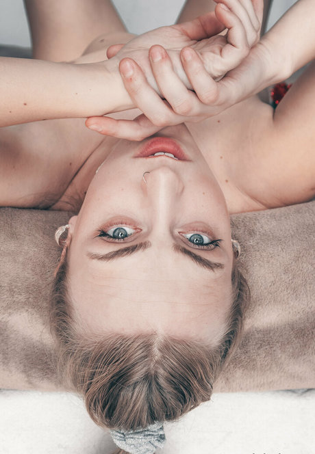 sophielune xxx actress img