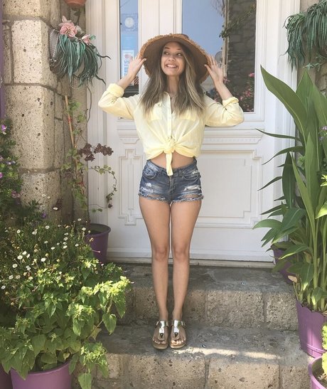 iremsukamber high quality model archive