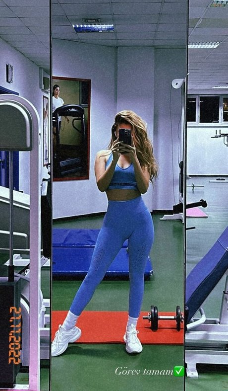 iremsukamber pornstar nice photos