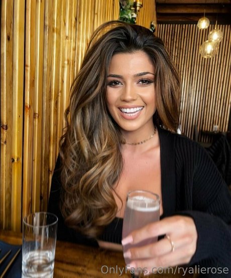 ryalierose pornstar exclusive gallery