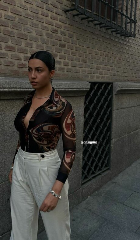 Maria Mood pornstar sex img