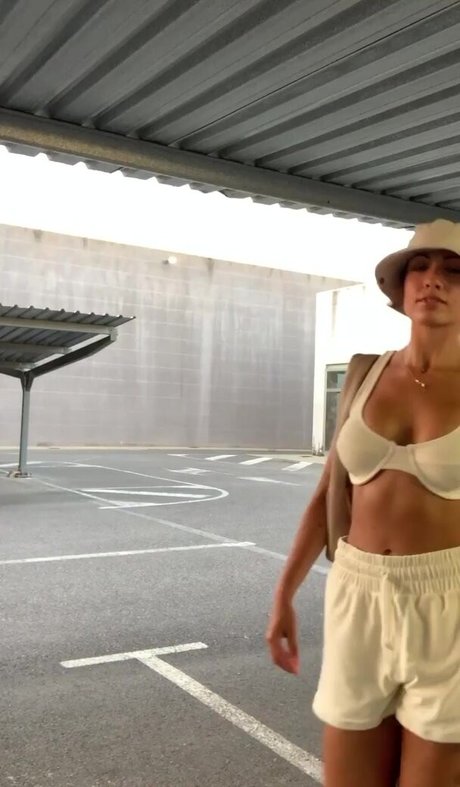 Maria Mood pornographic model galleries