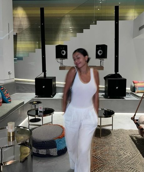 Maria Mood star hd photo