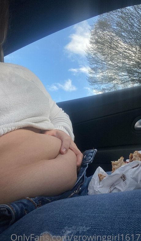 growinggirl1617 hot model archive