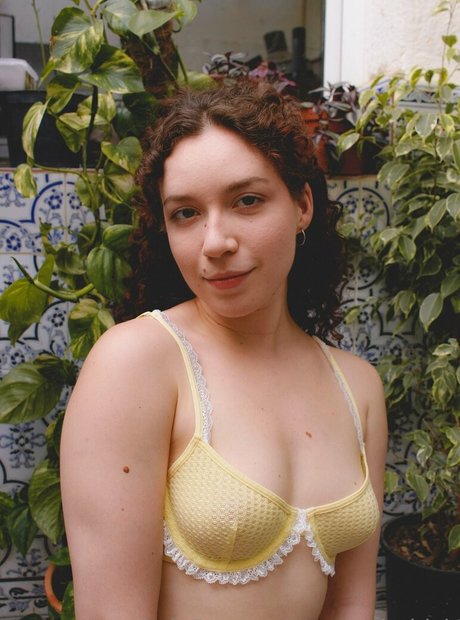 Stassybabich high quality actress gallery