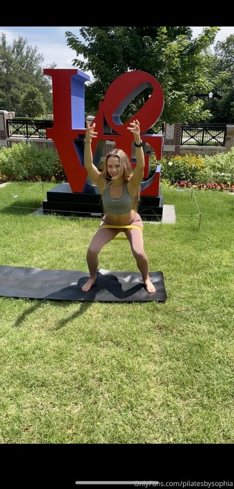 flowwithsky model free image