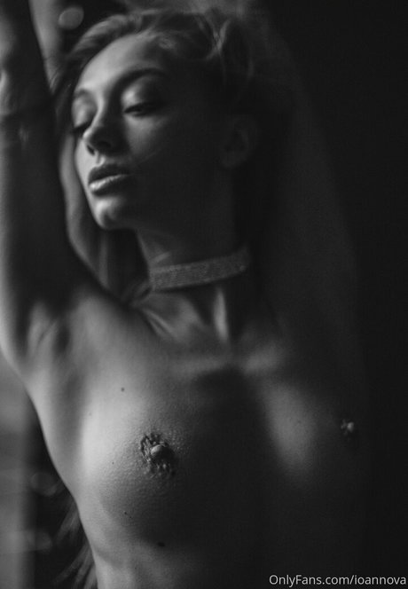 ioannova star top gallery