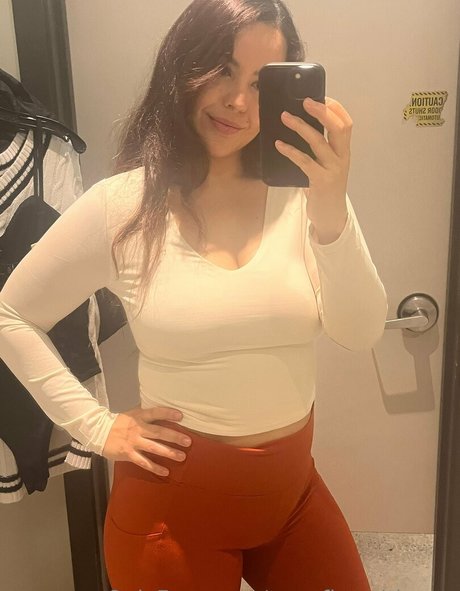 cupofjoewithmoe model hd image