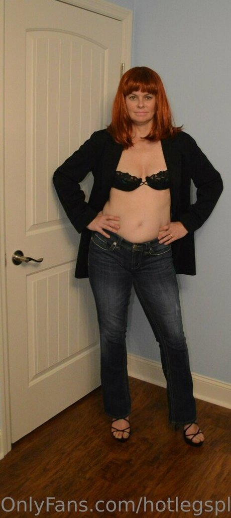 hotlegsplaytime model hot picture