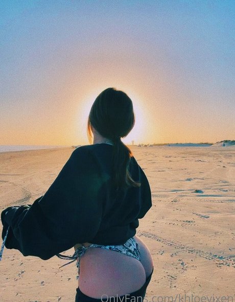 khloekellyxo art pornstar pictures