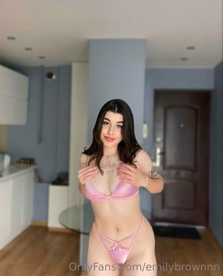 emilybrownnn star nude archive