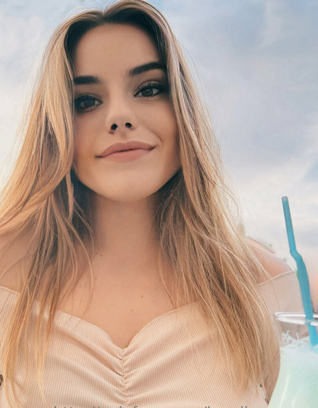 karolinaem free star best archive