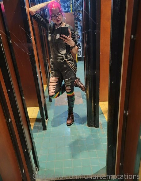 lunartemptations nudes actress image