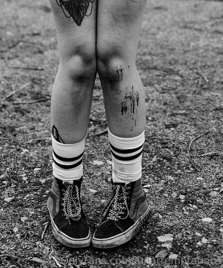 lunartemptations model beautiful gallery