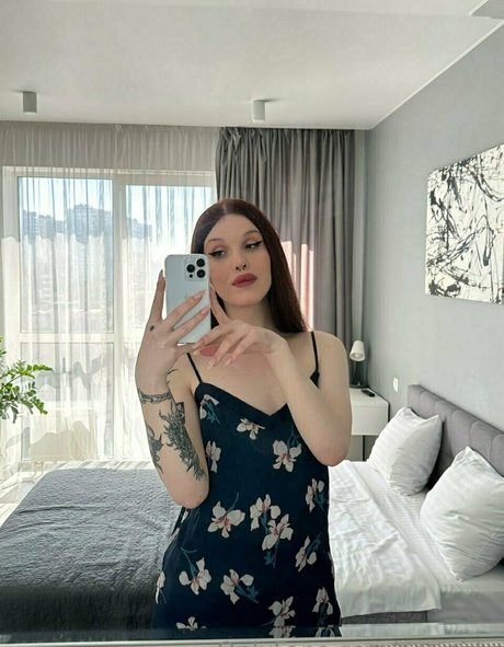 emmii ts model hd photo