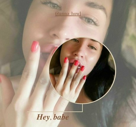 lusty queen pretty actress picture