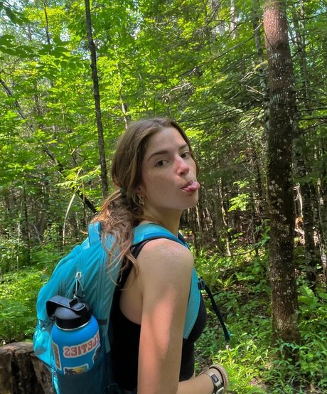 Hannah Stein art model galleries