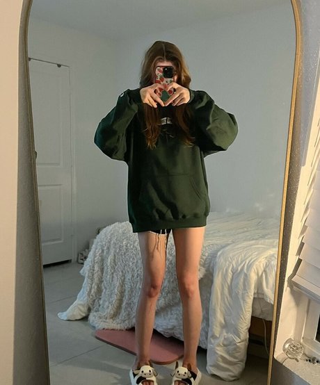 curvy kitty onlyfans hot sexy photo