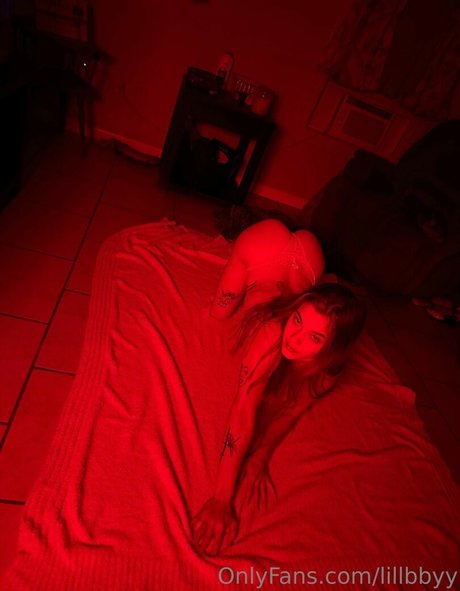 Lillbbyy pornographic star photos