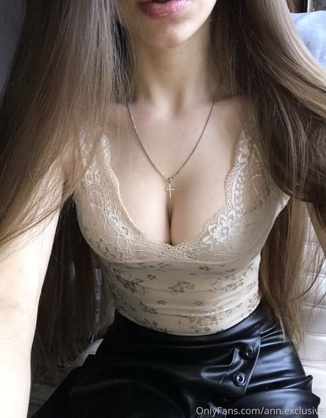 ann exclusive pornstar hot pics