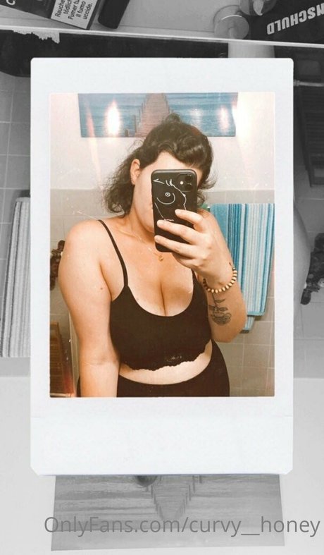 curvy__honey model nudes img