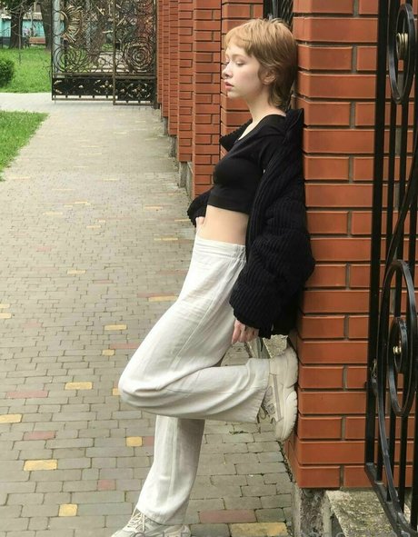 tiny tyan model gallery