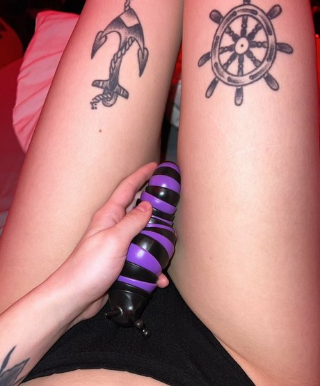 SuspiciousRavioli model high quality pic