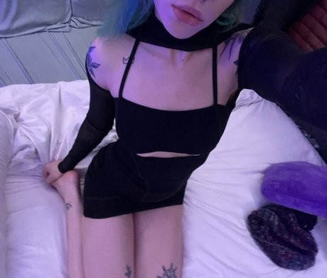 SuspiciousRavioli model erotic images