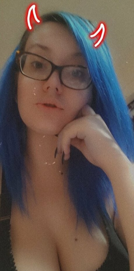 blubodygloss model hd img