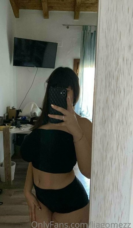 liagomezzz art pornstar pics