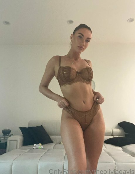 theoliviadavis star pornographic images