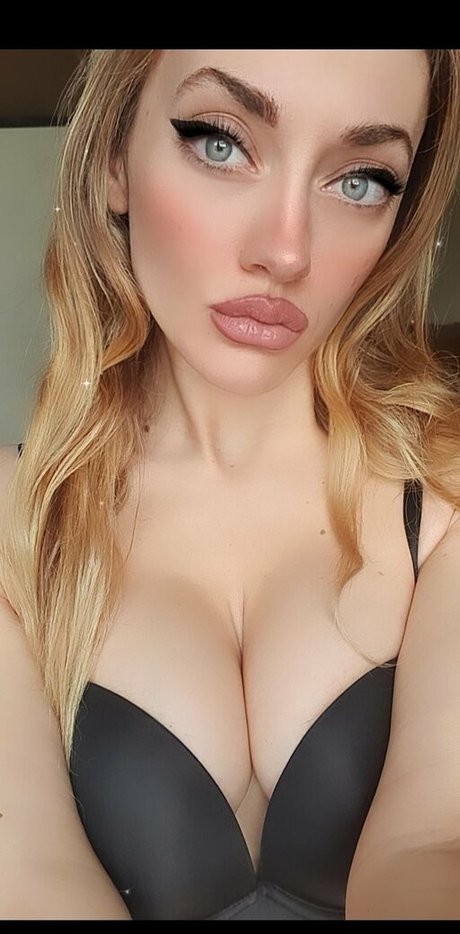 hotkittenvip hot star pics