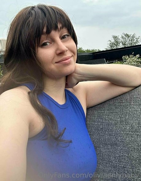 oliviaonlybaby star high quality pic