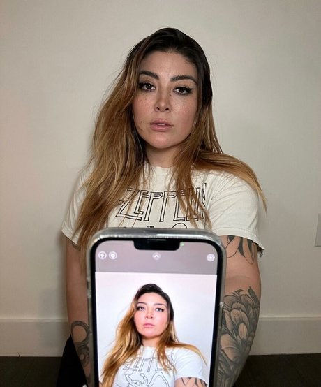 Ashlynn Arias star nude img