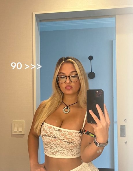 Claudia Conway naked model archive