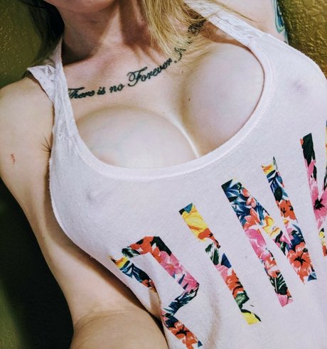 Veronica marzzz model art pics