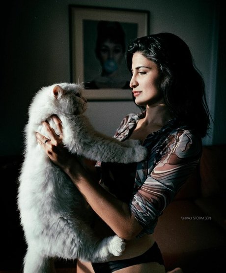 Shivaji Storm Sen perfect model pictures