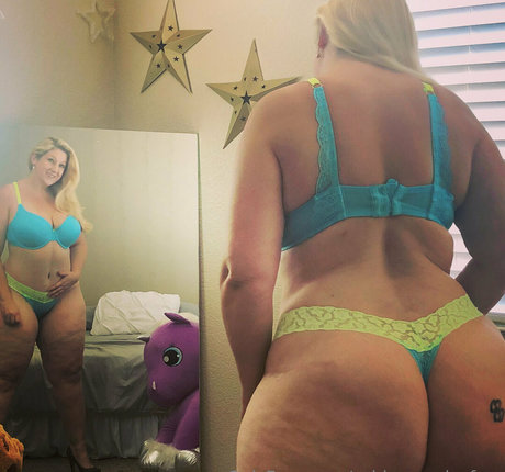 ashlynsparks free nude actress gallery