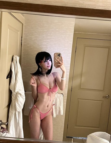 emiki28 beautiful pornstar picture