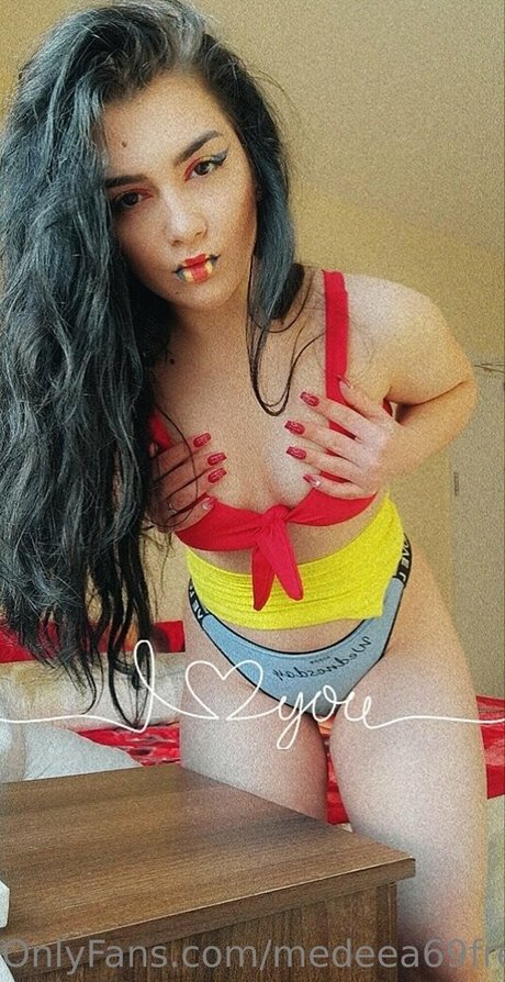 medeea69free beautiful pornstar photo