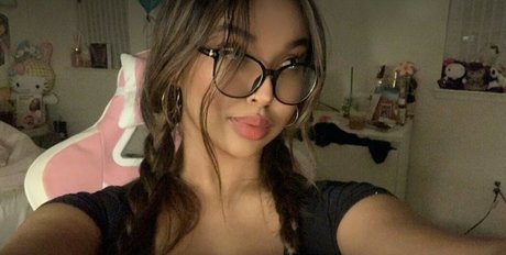 Savii nice pornstar picture