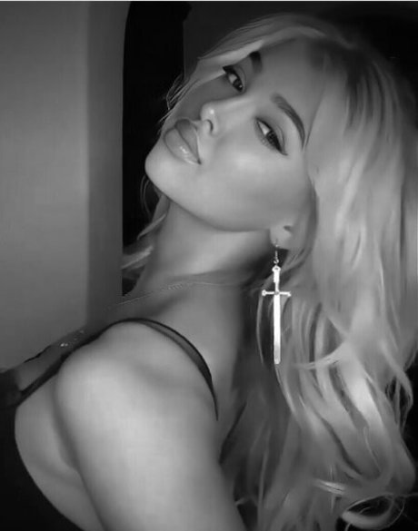 Savii exclusive model archive