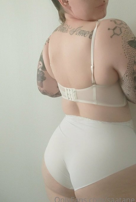 saatane pretty star img